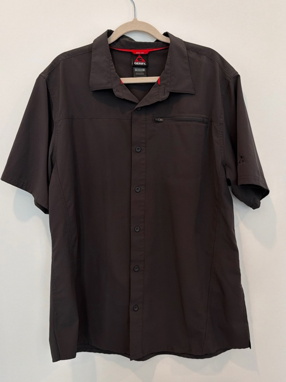 Gerry Men’s Short Sleeve Button-Up Shirt — dark grey